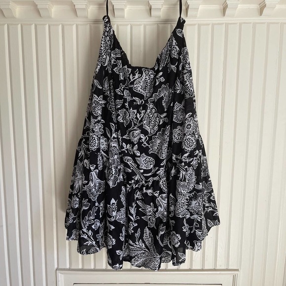 Ralph Lauren Dresses & Skirts - Ralph Lauren Black & White Full Skirt XL